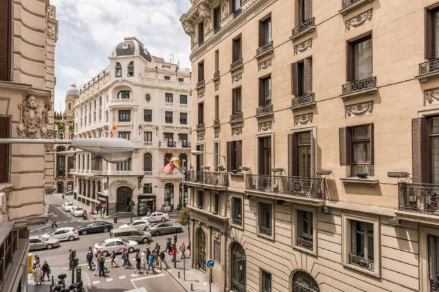 M&F Apartaments Gran Via Madrid Extérieur photo