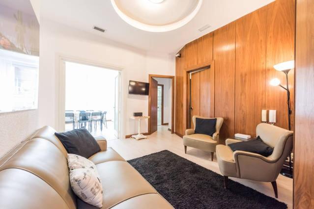 M&F Apartaments Gran Via Madrid Extérieur photo